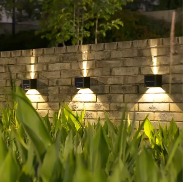Lampe Solaire Murale LED Design Double Faisceau Haut & Bas – Éclairage Extérieur Autonome IP65